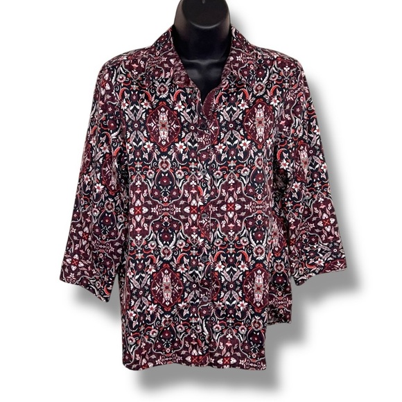 Size 6 Foxcroft Paisley Button Front Top Womens Purple Multicolored Wrinkle Free - Picture 1 of 12